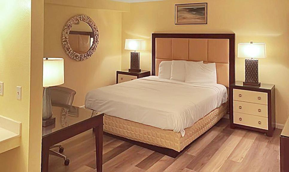 Vento Hotel Хатчинсон Экстерьер фото
